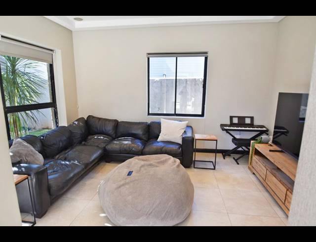 4 BEDROOM HOUSE FOR SALE IN MORNINGSIDE